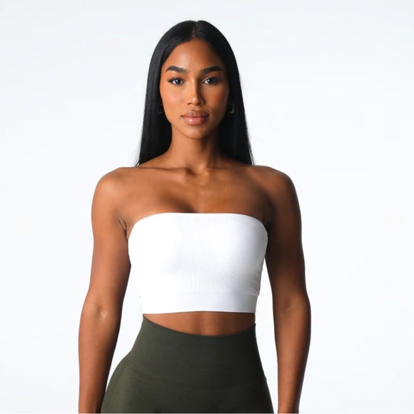 SOLD* NVGTN White Conquer Ribbed Seamless Bra - Picture 3 of 5